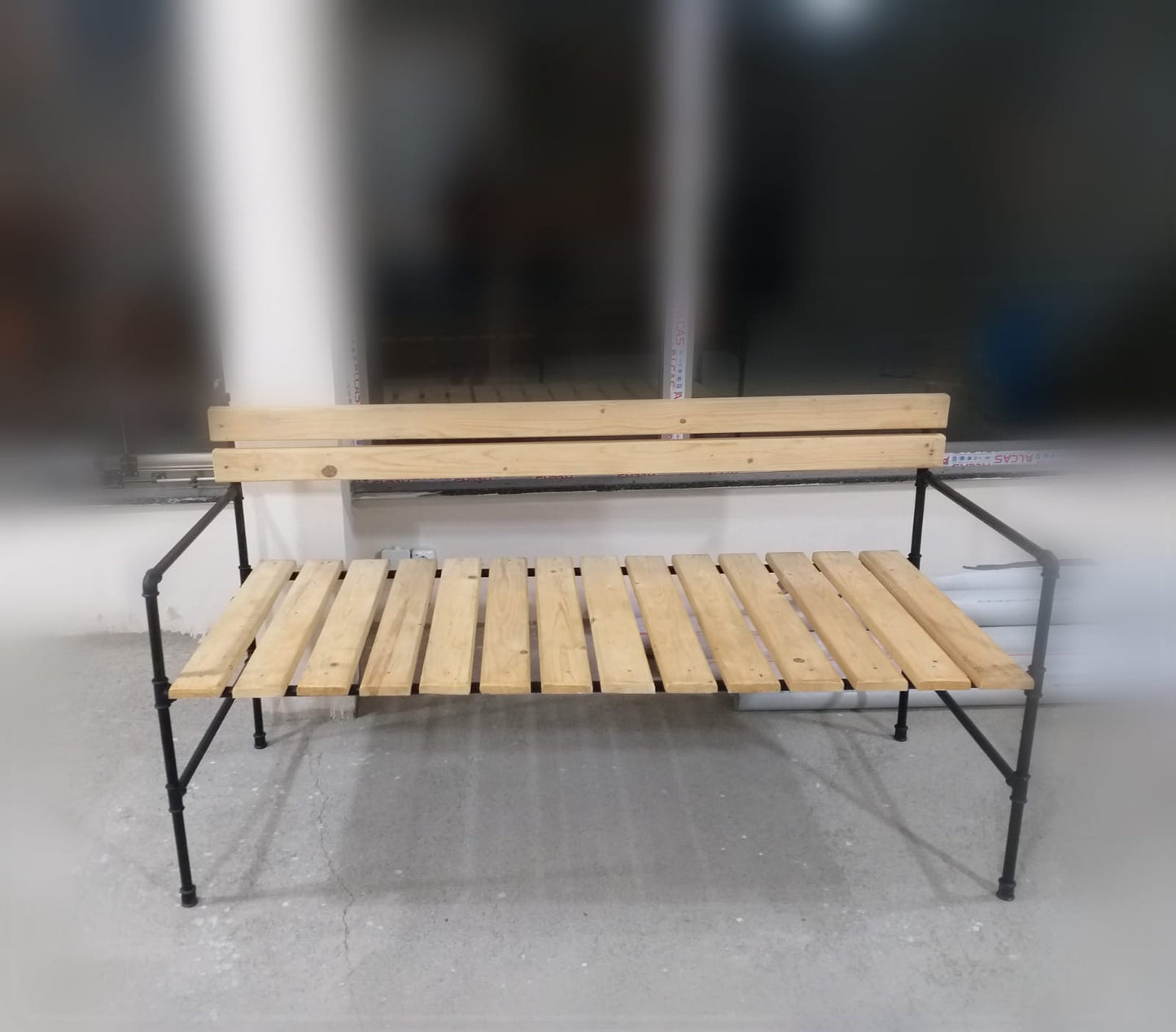 Decorative Solid Wood Seat